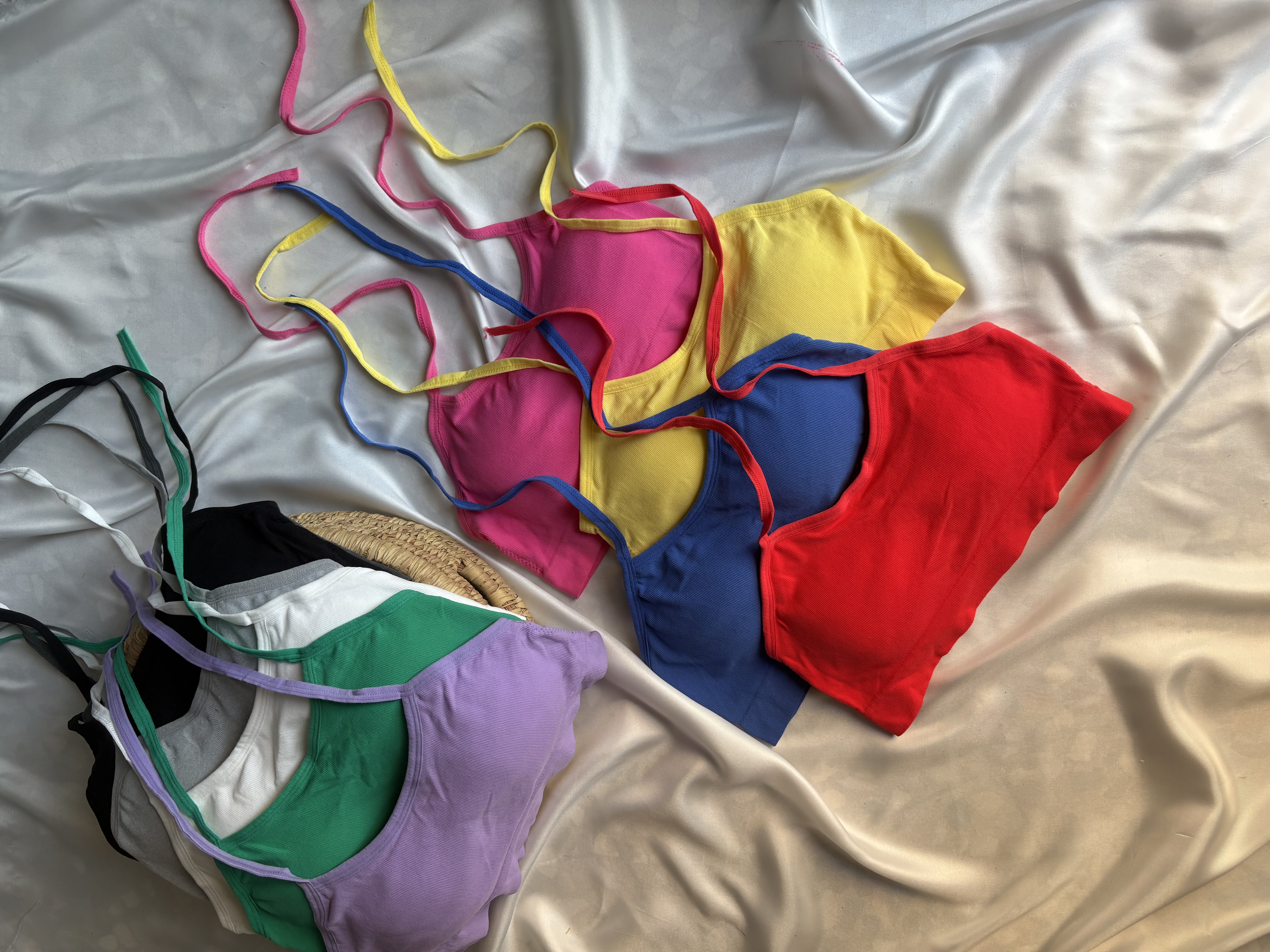 نیمتنه پشت گردنی مداد رنگی🌈